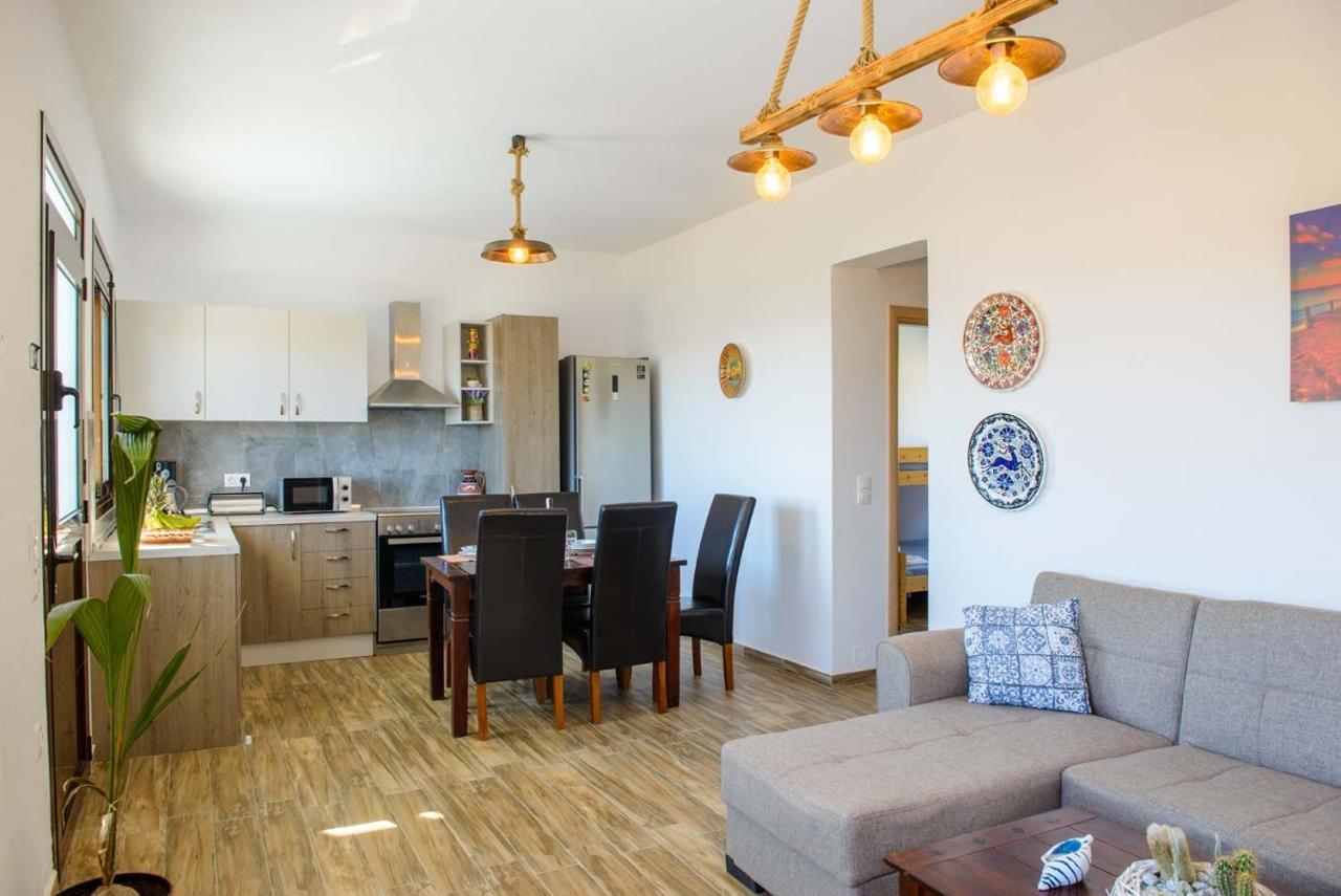 Blue Bay Villas , Ground Floor Archangelos  Eksteriør bilde