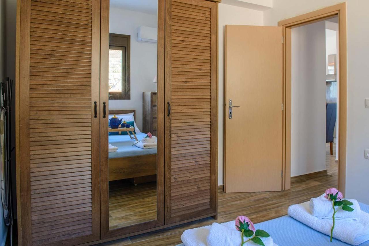 Blue Bay Villas , Ground Floor Archangelos  Eksteriør bilde